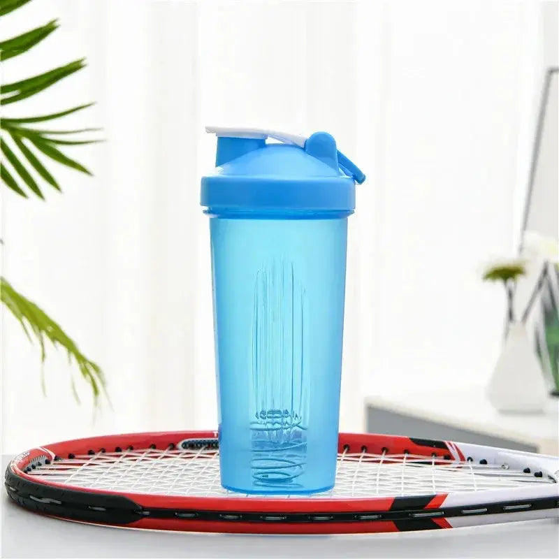 600ml Portable Protein Shaker with Scale